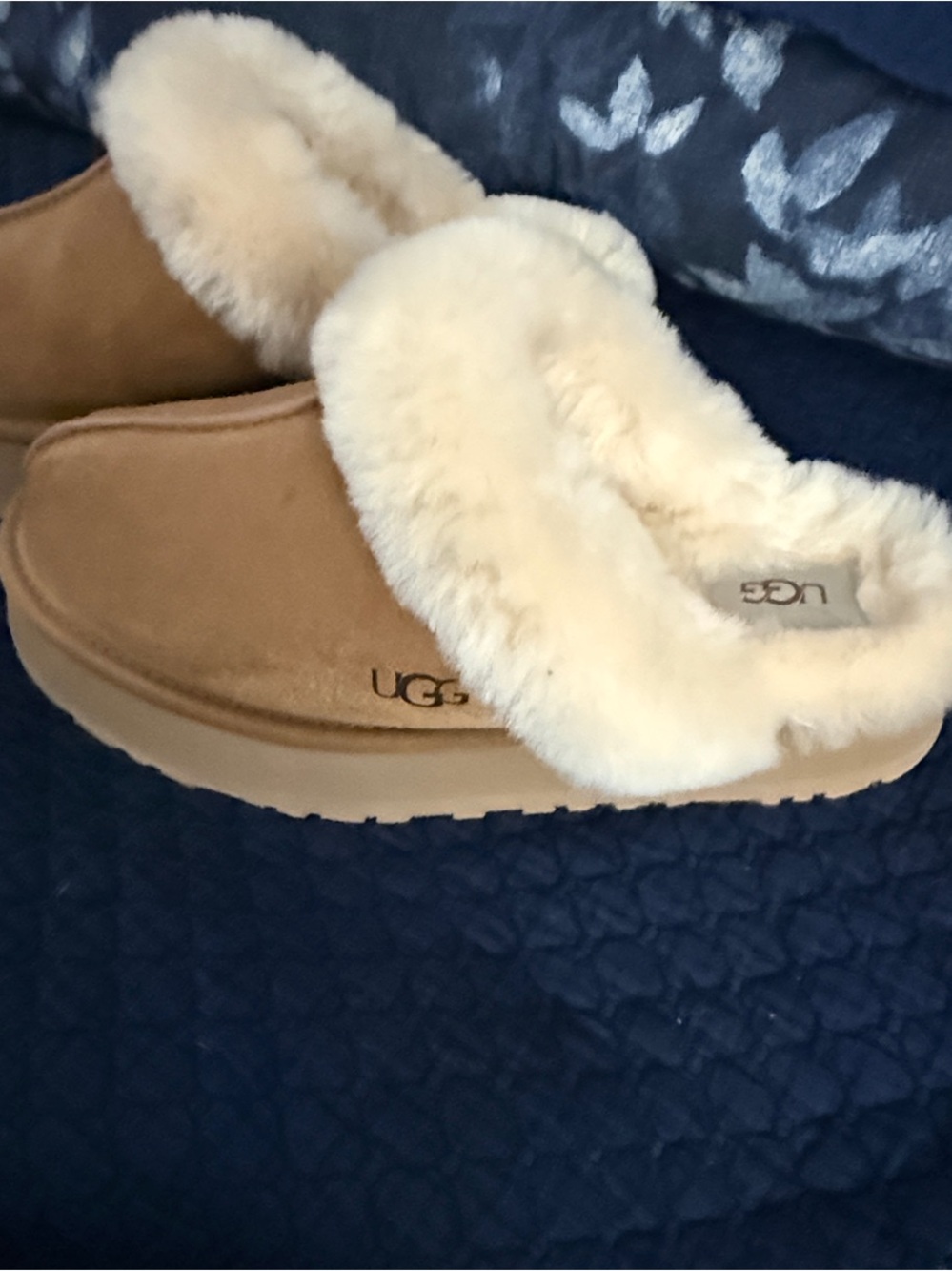 UGG Women's Disquette Chestnut Sheepskin Lined Slip-On Slippers